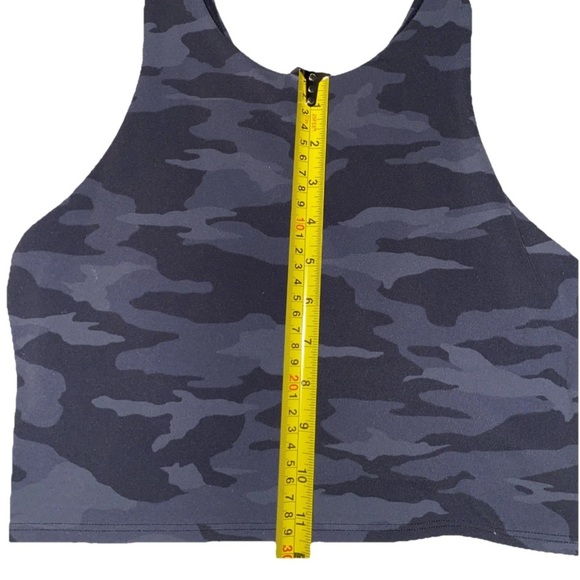 ATHLETA Black Gray Camo Crop Yoga & Fitness Tank Top Size Medium Sports Bra - Picture 4 of 6